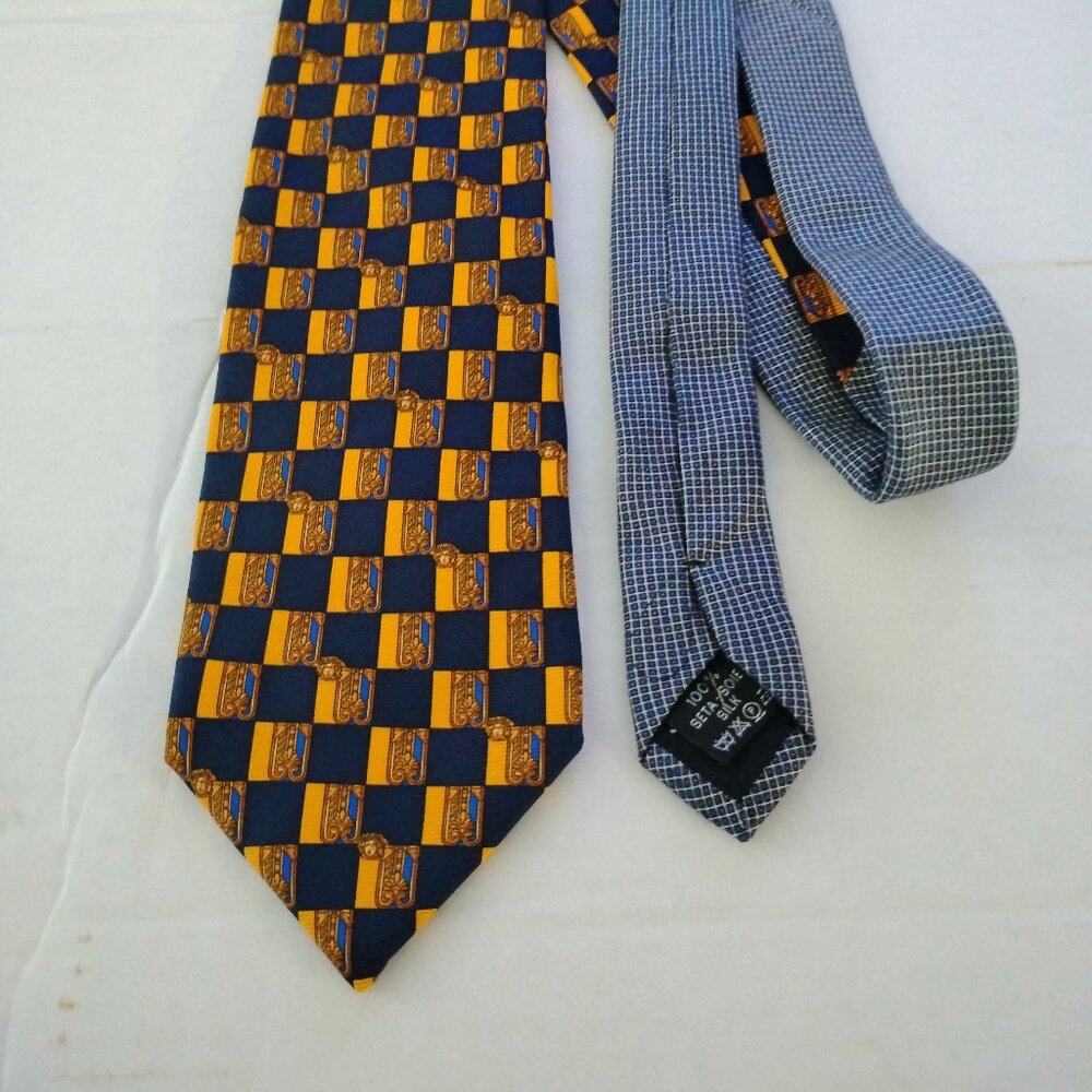 ❤️GIANNI VERSACE 100% Silk Necktie Tie